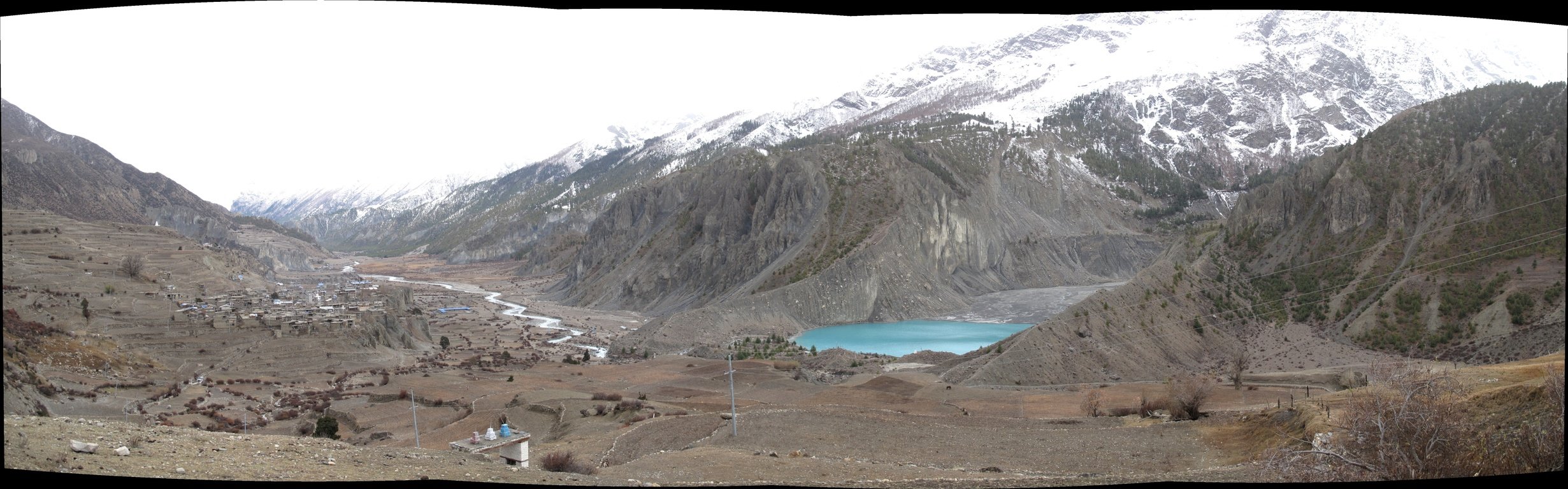 panoramabildblickzurckaufmanangunddengangapurnagletschersee.jpg